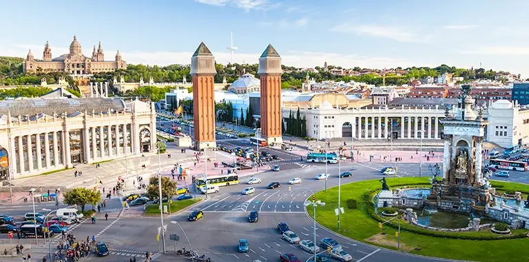 foto panor�mica de la plaza de espa�a en barcelona