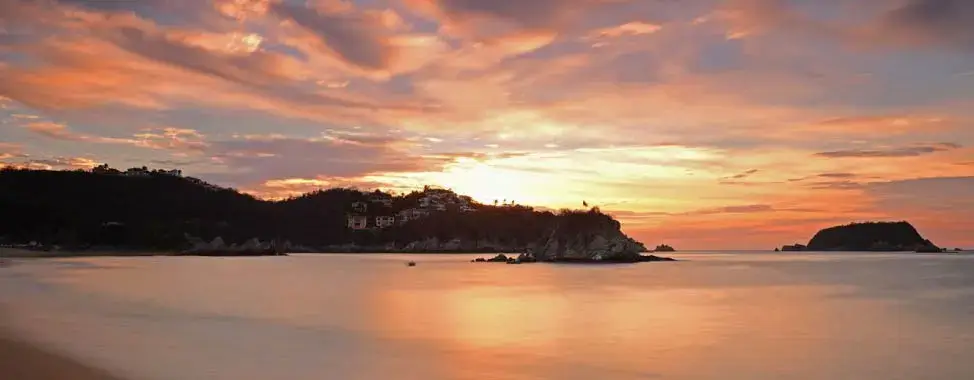 tangolunda beach in ixtapa zihuatanejo
