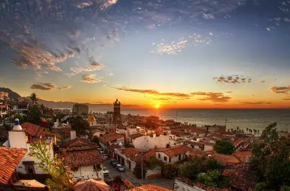 atardecer en puerto vallarta