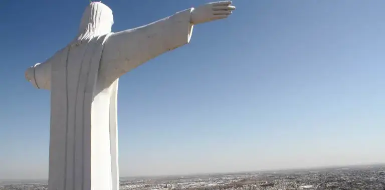 cristo de la noas en torre�n